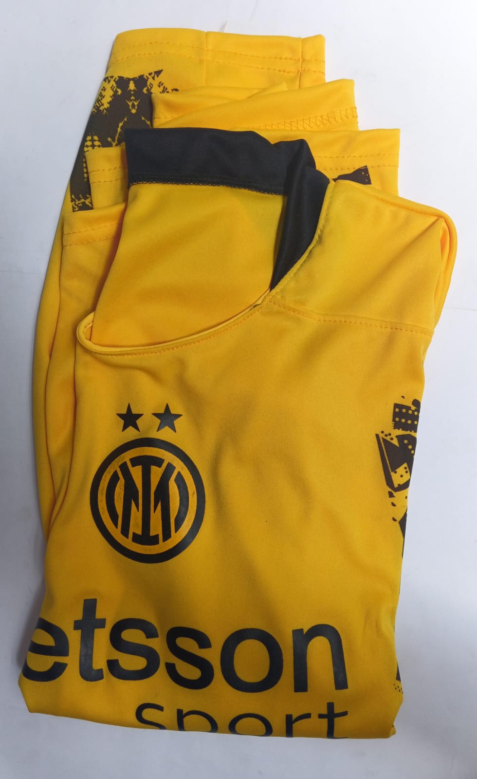 Playera Economica Manga Larga Inter Milan Amarillo