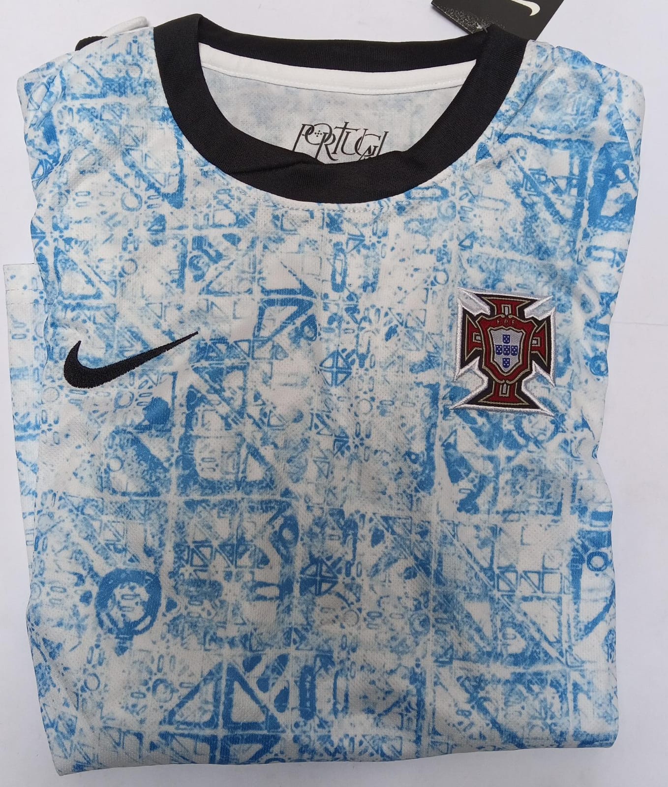 Playera Clon Niño Portugal Blanco Azul