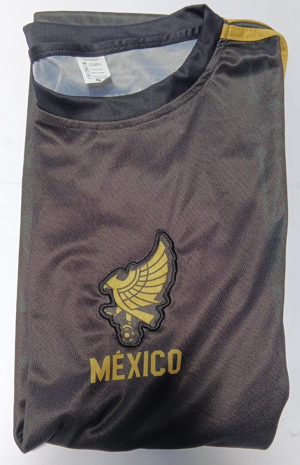 Playera Bordada México Negra